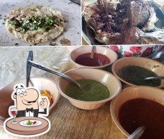 Barbacoa La Lomita food