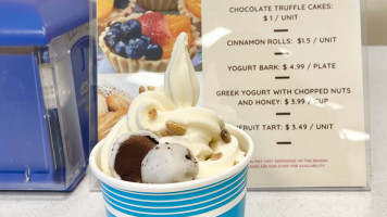 Blue Cow Frozen Yogurt food