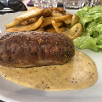 Le Petit Bouchon De La Place food