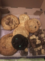 Insomnia Cookies food