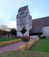 Le Relais De Montigny outside