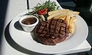 North Kirra Surf Club food