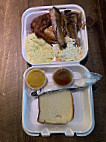 Bucky’s Bbq food