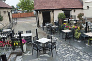 The Crown (wetherspoon) inside