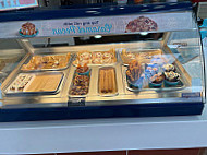 Cinnabon food