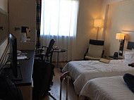 Hilton Garden Inn Rome Fiumicino inside