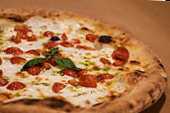 Pizza Pazza food