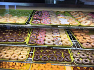 Simply Fresh Donutz food