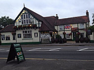 The Jubilee Sunbury outside