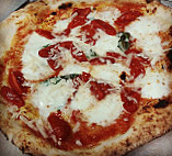 Pizzeria Mediterranea food