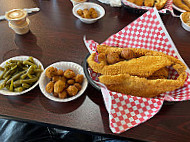 Sam’s Southern Eatery food