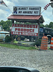 Farm House Produce outside