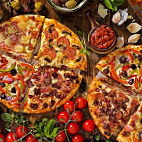 Pizza Trznica food