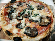 L'anima Della Pizza food