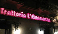 Trattoria L'aragosta inside