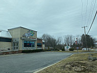 Daily Planet Diner outside