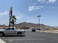 Carl's Jr. outside