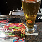 Red Robin Gourmet Burgers And Brews food