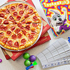 Chuck E. Cheese food