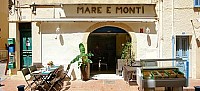 Mare E Monti inside