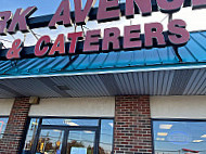 Park Avenue Deli Caterers outside