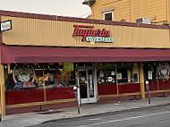 Taqueria Viva Mexico outside