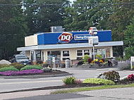 Dairy Queen outside