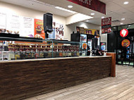 Cold Stone Creamery inside