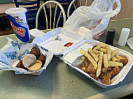 Bud's Chicken And Seafood food