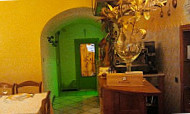 Osteria Del Vicolo inside