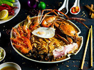 Tokwi Grand Char Koew Teow (beseri) food