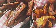 Porkies Barbque food