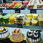 Mane's Bakery food