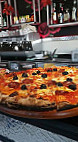 Pizzeria Four Roses food