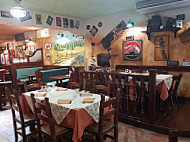 La Taverna Dei Golosi inside