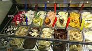 L'angolo Del Gelato food