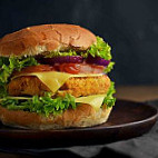 3 Beradik Crispy Chicken Burger food