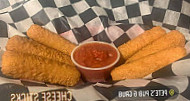 Pete's Pub Grub food