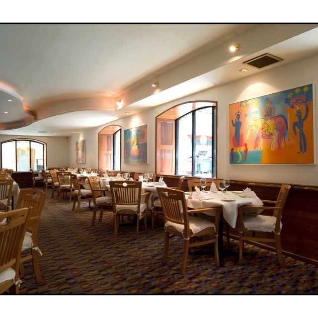 restaurant image