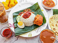 Nasi Lemak Meraung food