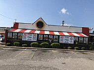 Jr Fish And Chicken Frayser Blvd inside