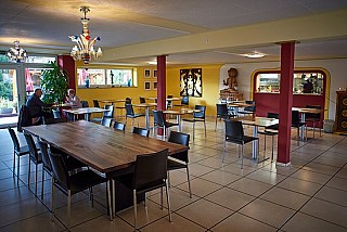 restaurant image