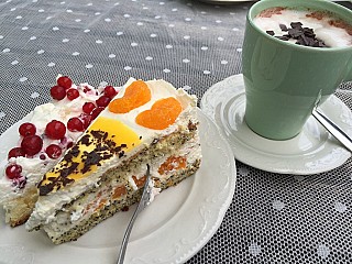 Land. Wirt. Schaft - Das Vierseithofcafe in Gross Schulzendorf