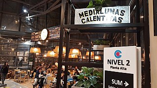 restaurant image