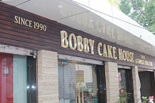 Bobby Cake House