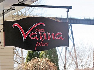 Chez Vanna