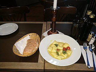 Trattoria CafÃ© Tatou