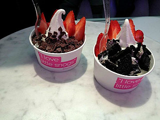 Snog Frozen Yogurt