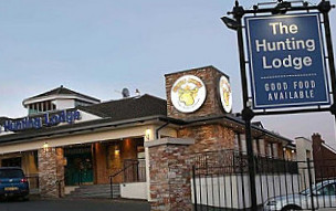 Hunting Lodge Bar Restaurant