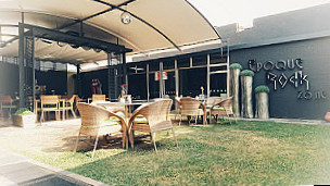 Epoqué Cafe